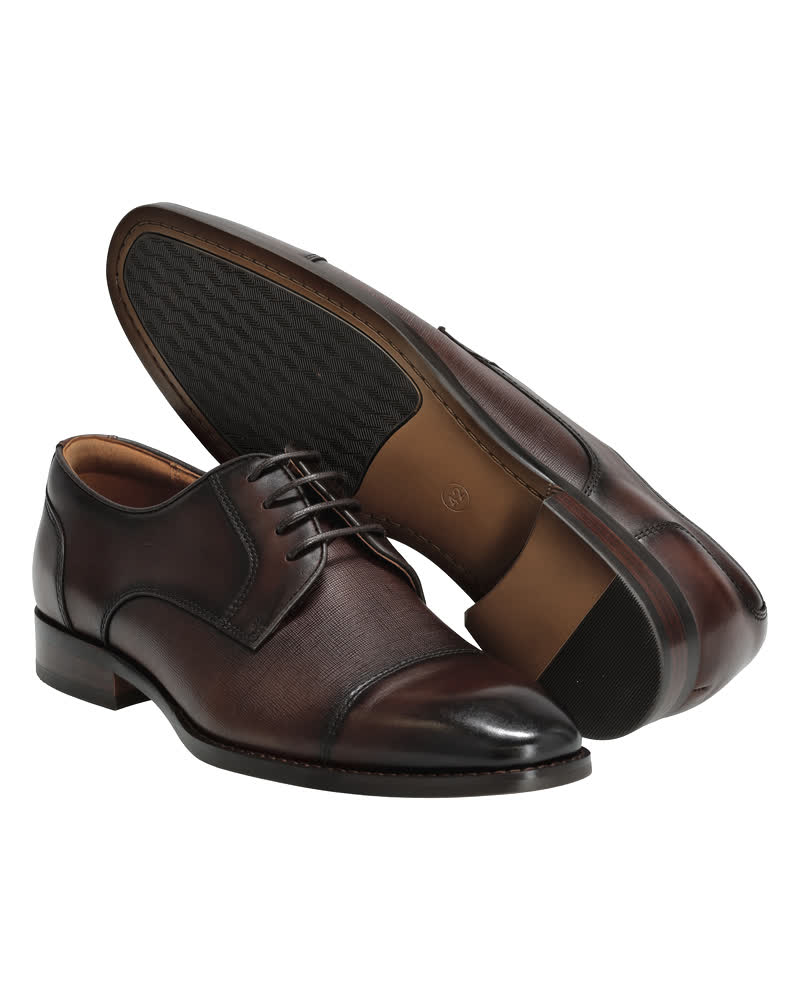 Marron foncé